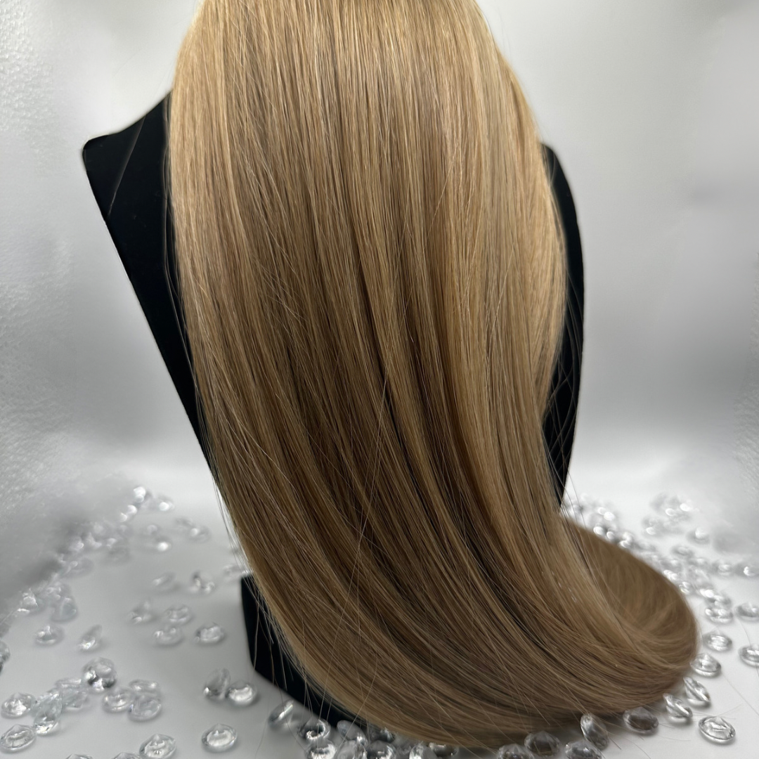 10 - Warm Blonde Sofia